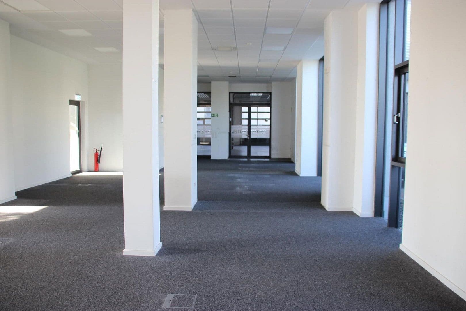 Pronájem kanceláře 1.000 m², Franz-Grashof-Straße 5, Mannheim, Bádensko-Württembersko Pronájem kanceláře 1.000 m², Franz-Grashof-Straße 5, Mannheim, Bádensko-Württembersko