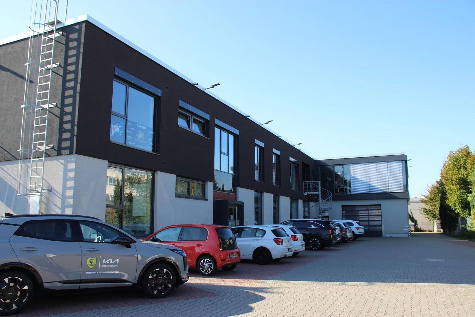 Pronájem kanceláře 1.000 m², Franz-Grashof-Straße 5, Mannheim, Bádensko-Württembersko Pronájem kanceláře 1.000 m², Franz-Grashof-Straße 5, Mannheim, Bádensko-Württembersko