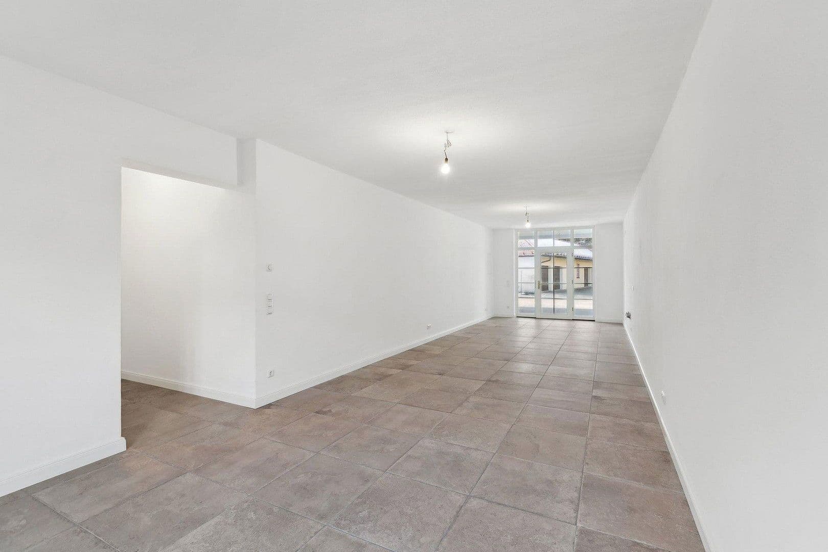 Pronájem bytu 2+1 105 m², Heutauer Straße 23, Siegsdorf, Bavorsko Pronájem bytu 2+1 105 m², Heutauer Straße 23, Siegsdorf, Bavorsko