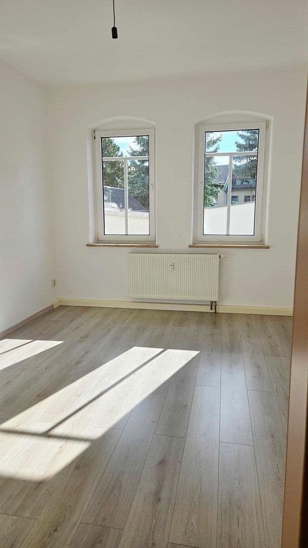 Pronájem bytu 2+1 52 m², Rabenau, Sasko Pronájem bytu 2+1 52 m², Rabenau, Sasko