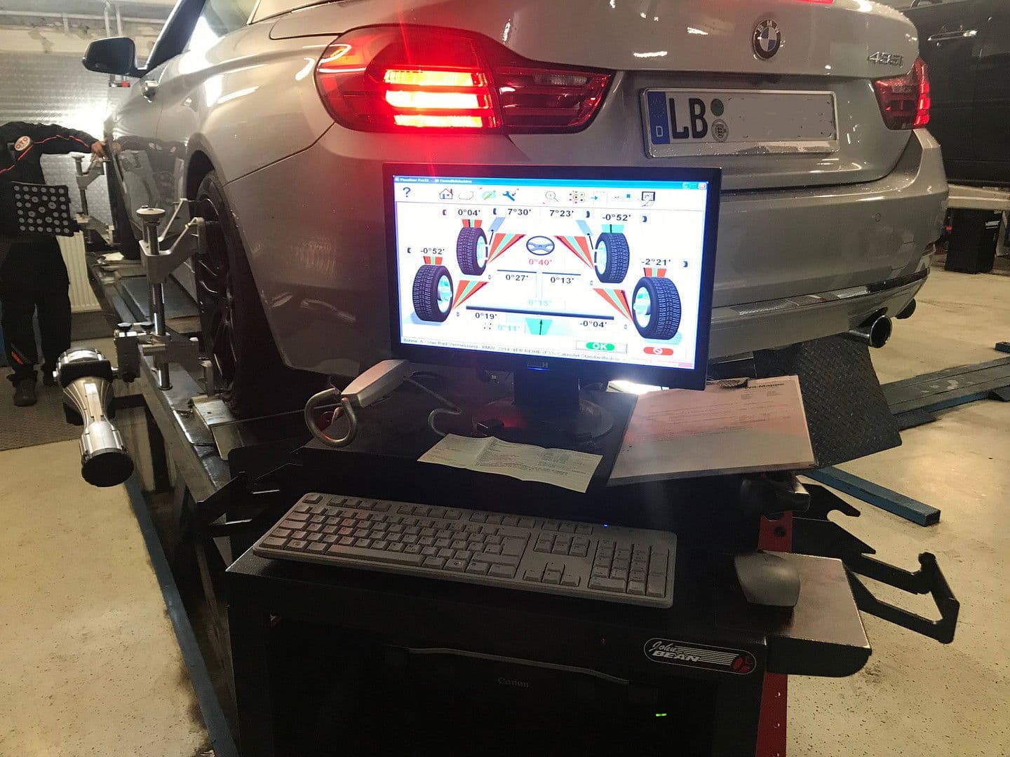 Pronájem nebytového prostoru 600 m², Stuttgart, Bádensko-Württembersko Pronájem nebytového prostoru 600 m², Stuttgart, Bádensko-Württembersko