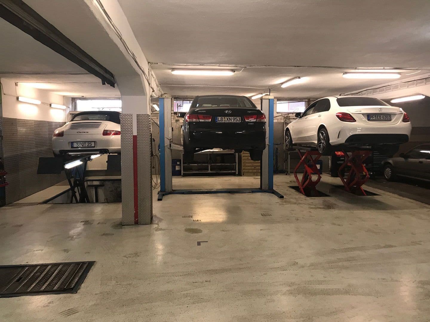 Pronájem nebytového prostoru 600 m², Stuttgart, Bádensko-Württembersko Pronájem nebytového prostoru 600 m², Stuttgart, Bádensko-Württembersko