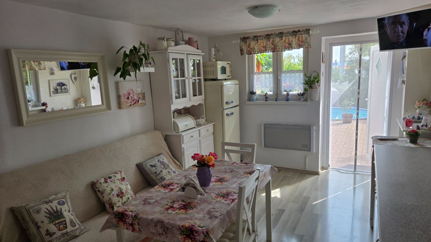 Prodej chaty, chalupy 44 m², pozemek 625 m², Mostecká, Žatec, Ústecký kraj Prodej chaty, chalupy 44 m², pozemek 625 m², Mostecká, Žatec, Ústecký kraj