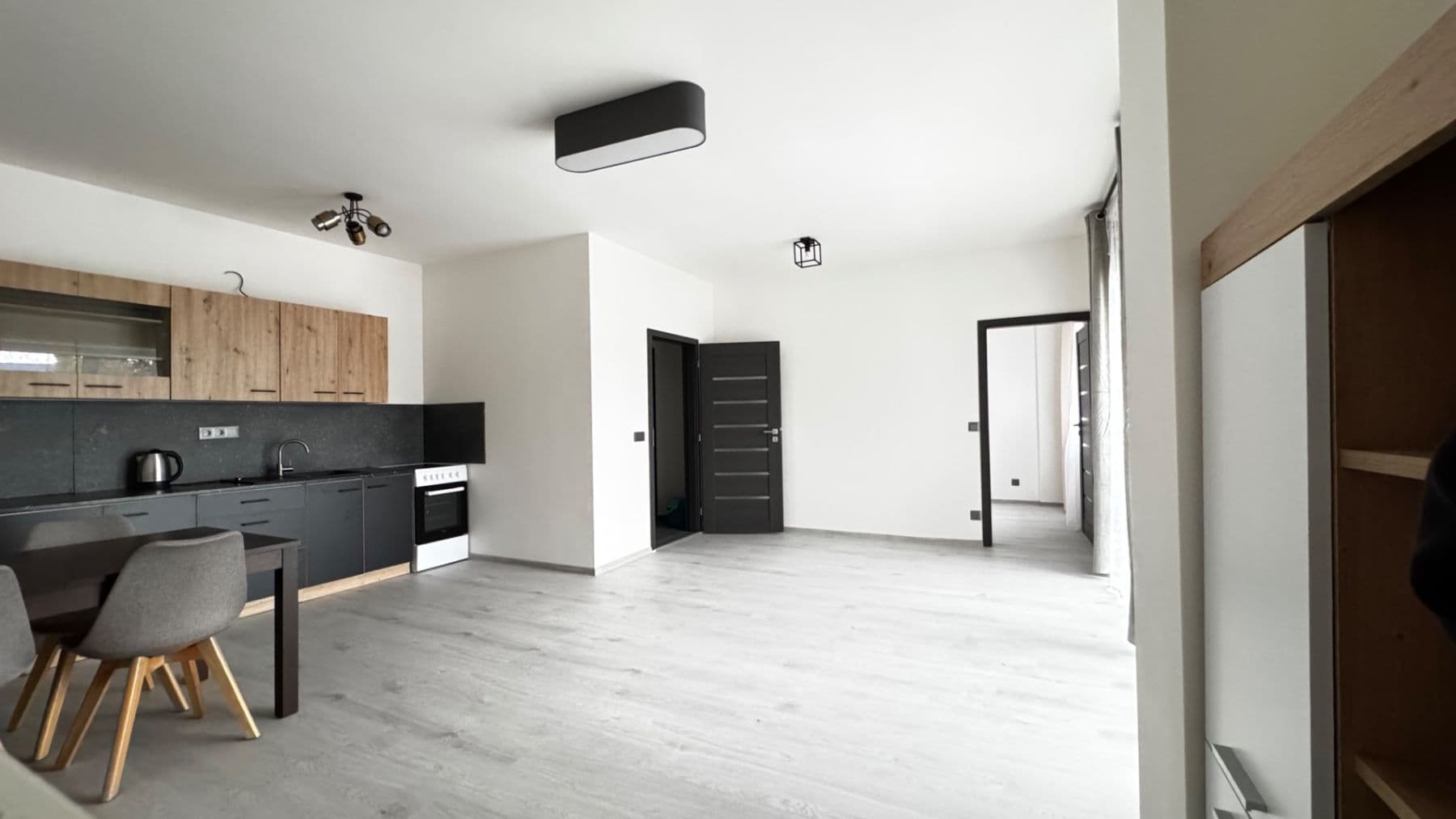 Pronájem bytu 2+kk 50 m², Arménská, Kladno, Středočeský kraj Pronájem bytu 2+kk 50 m², Arménská, Kladno, Středočeský kraj