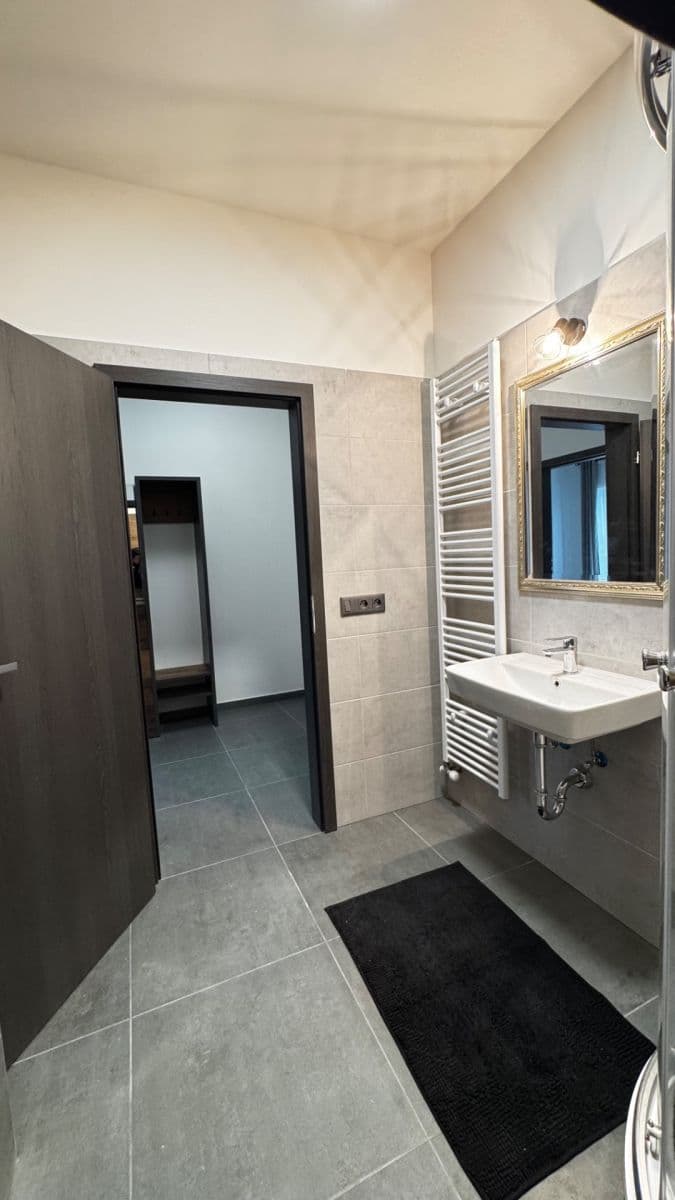 Pronájem bytu 2+kk 50 m², Arménská, Kladno, Středočeský kraj Pronájem bytu 2+kk 50 m², Arménská, Kladno, Středočeský kraj