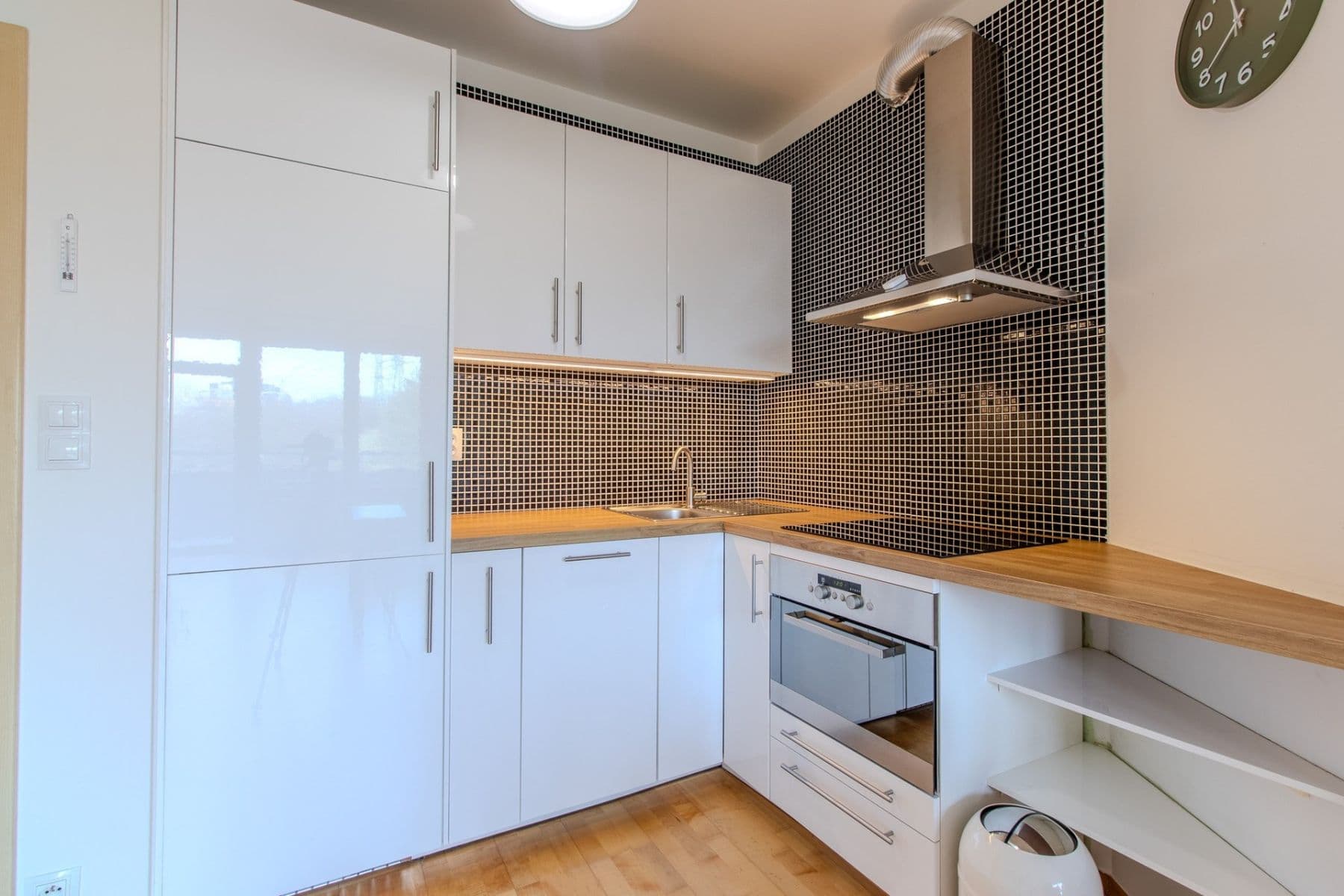 Pronájem bytu 2+kk 52 m², Na Císařce, Praha, Praha Pronájem bytu 2+kk 52 m², Na Císařce, Praha, Praha