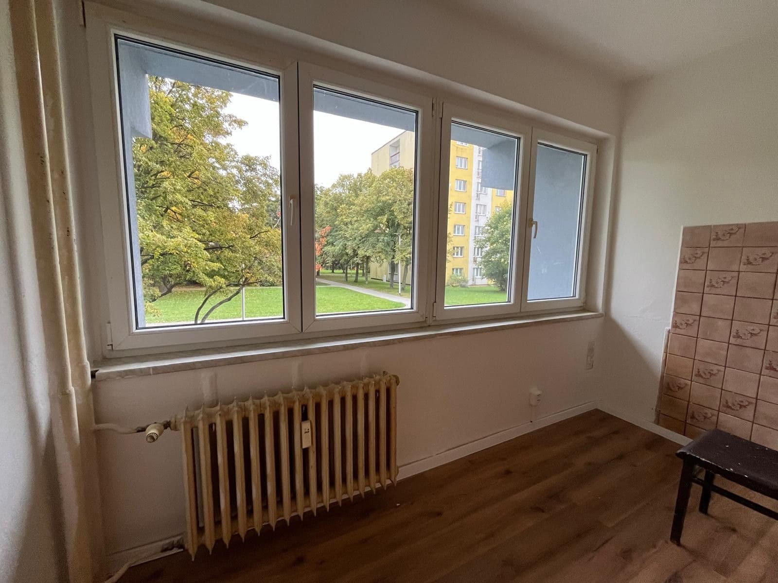 Prodej bytu 2+1 52 m², Unhošťská, Kladno, Středočeský kraj Prodej bytu 2+1 52 m², Unhošťská, Kladno, Středočeský kraj