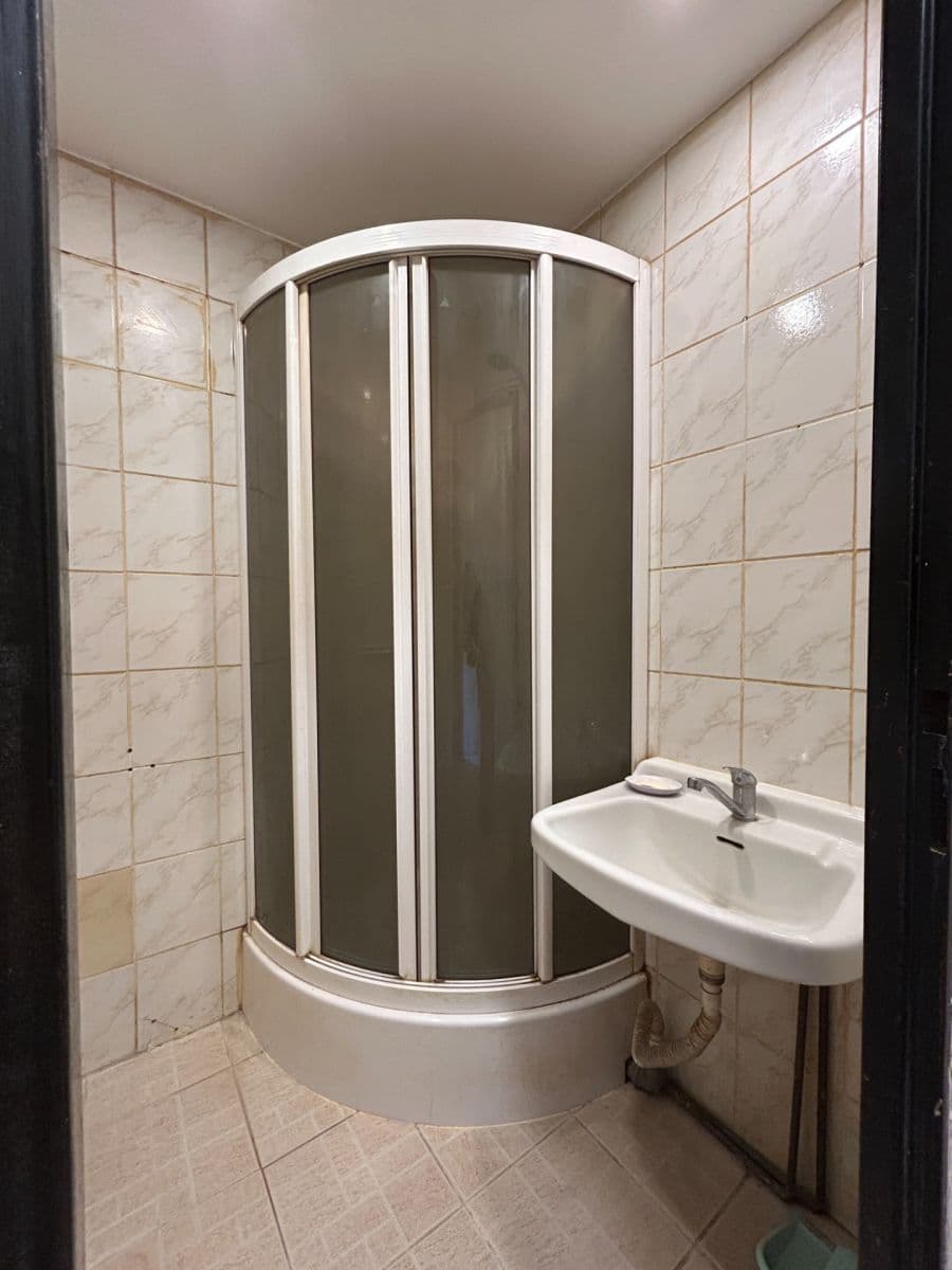 Prodej bytu 2+1 52 m², Unhošťská, Kladno, Středočeský kraj Prodej bytu 2+1 52 m², Unhošťská, Kladno, Středočeský kraj