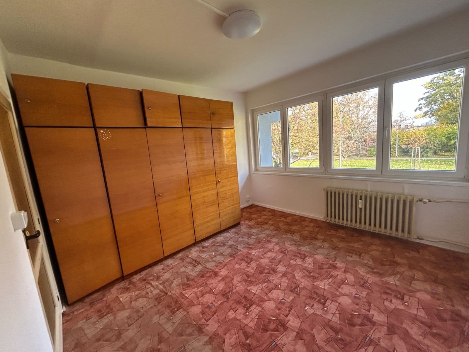 Prodej bytu 2+1 52 m², Unhošťská, Kladno, Středočeský kraj Prodej bytu 2+1 52 m², Unhošťská, Kladno, Středočeský kraj