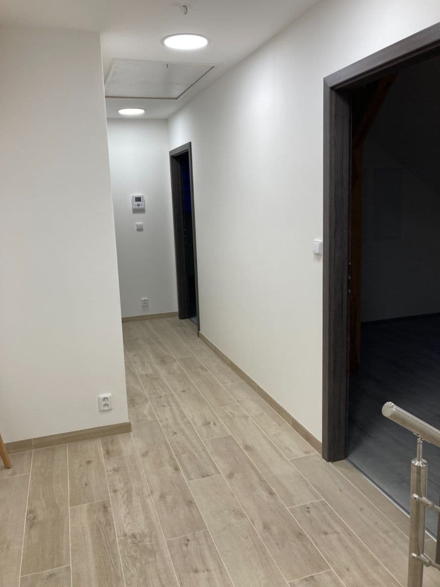 Pronájem bytu 3+1 97 m², Sladkovského, Beroun, Středočeský kraj Pronájem bytu 3+1 97 m², Sladkovského, Beroun, Středočeský kraj