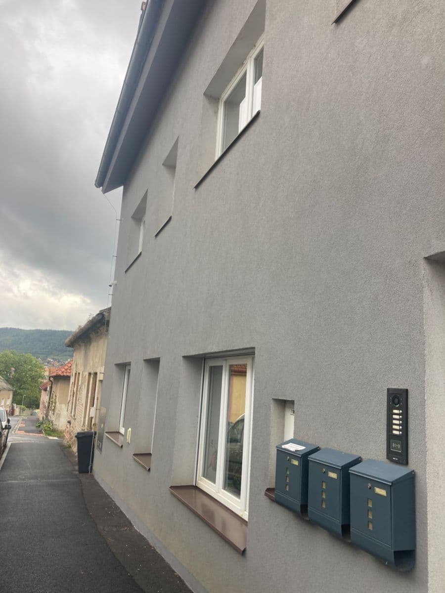 Pronájem bytu 3+1 97 m², Sladkovského, Beroun, Středočeský kraj Pronájem bytu 3+1 97 m², Sladkovského, Beroun, Středočeský kraj