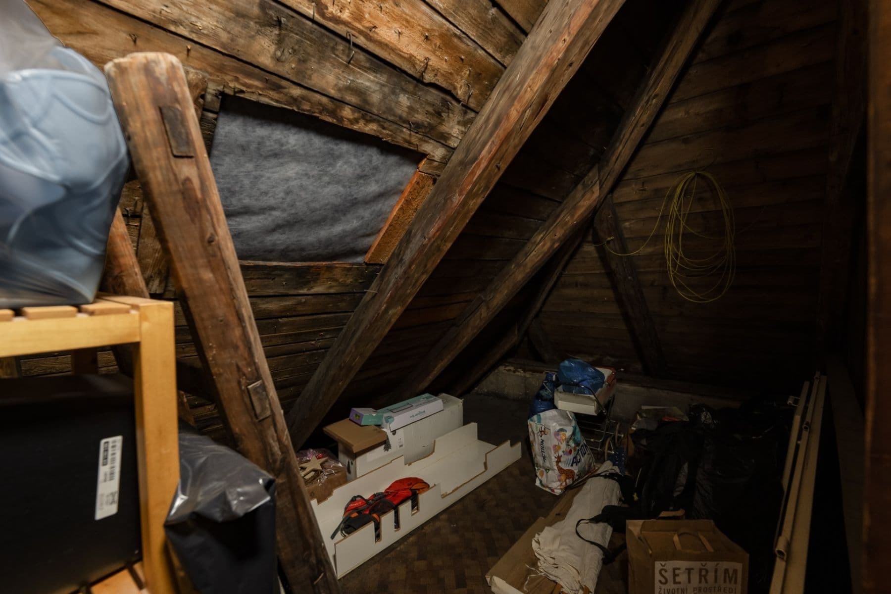 Prodej bytu 3+1 85 m², Matoušova, Liberec, Liberecký kraj Prodej bytu 3+1 85 m², Matoušova, Liberec, Liberecký kraj