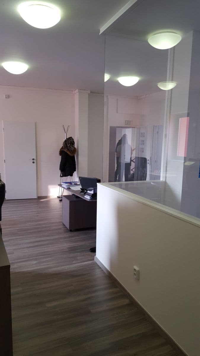 Pronájem kanceláře 158 m², Čerčanská, Praha, Praha Pronájem kanceláře 158 m², Čerčanská, Praha, Praha