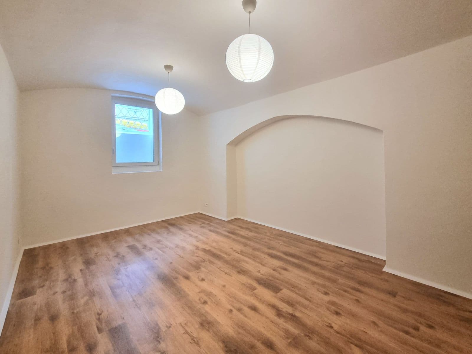 Pronájem bytu 2+kk 40 m², Žitomírská, Praha, Praha Pronájem bytu 2+kk 40 m², Žitomírská, Praha, Praha