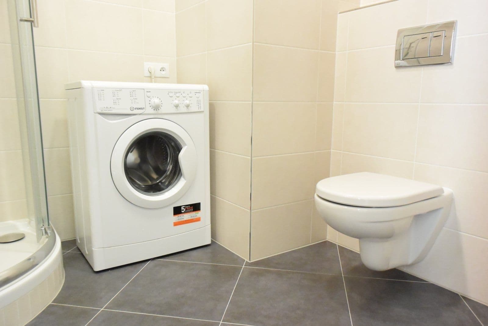 Pronájem bytu 1+kk 30 m², Mantovská, Praha, Praha Pronájem bytu 1+kk 30 m², Mantovská, Praha, Praha