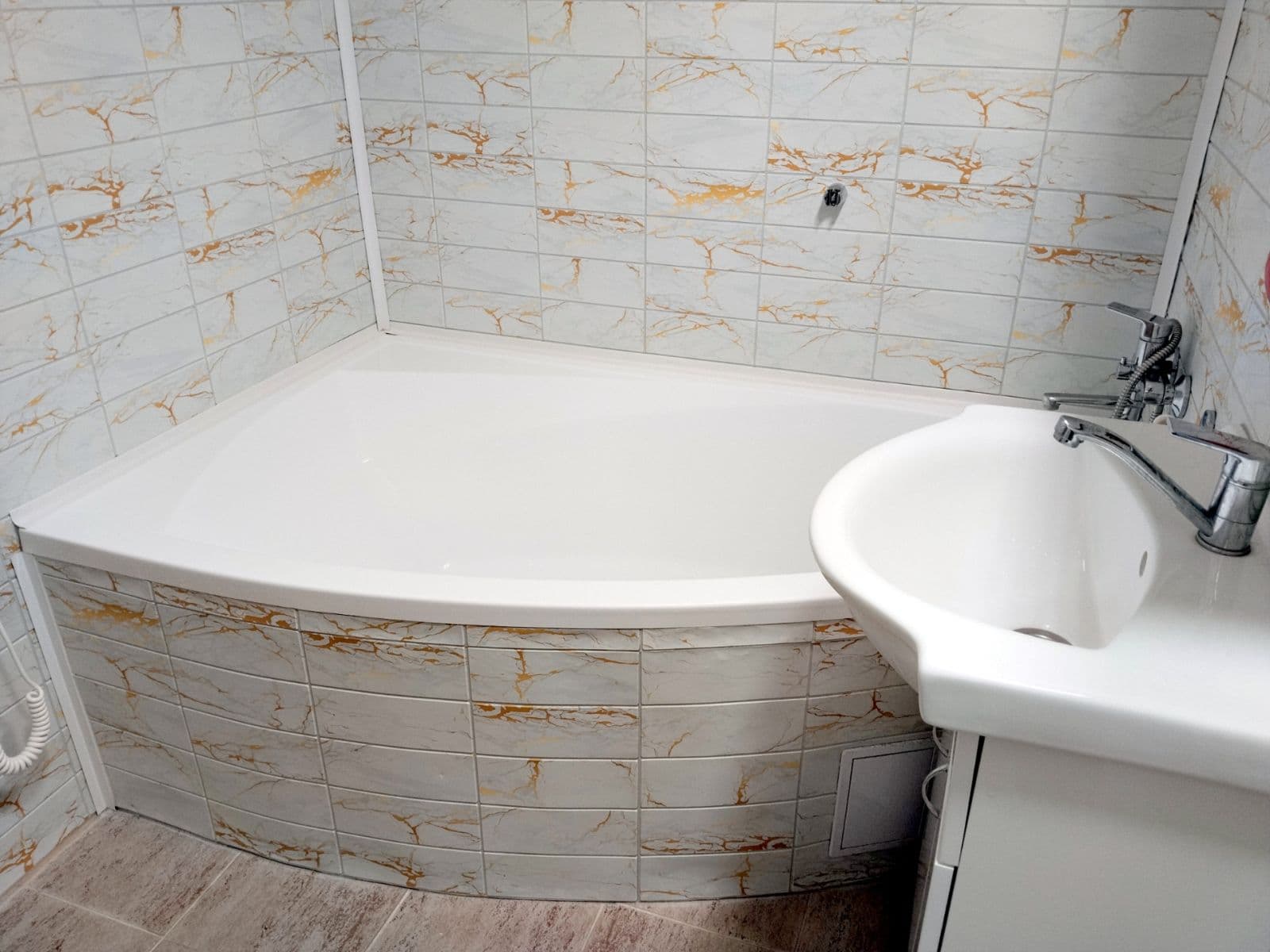 Prodej bytu 3+1 70 m², Polní, Rumburk, Ústecký kraj Prodej bytu 3+1 70 m², Polní, Rumburk, Ústecký kraj