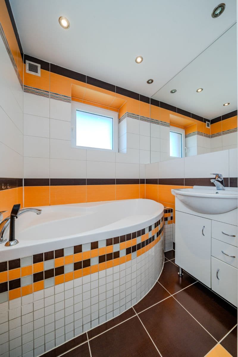 Pronájem bytu 2+1 51 m², Utvenkova, Ostrava, Moravskoslezský kraj Pronájem bytu 2+1 51 m², Utvenkova, Ostrava, Moravskoslezský kraj