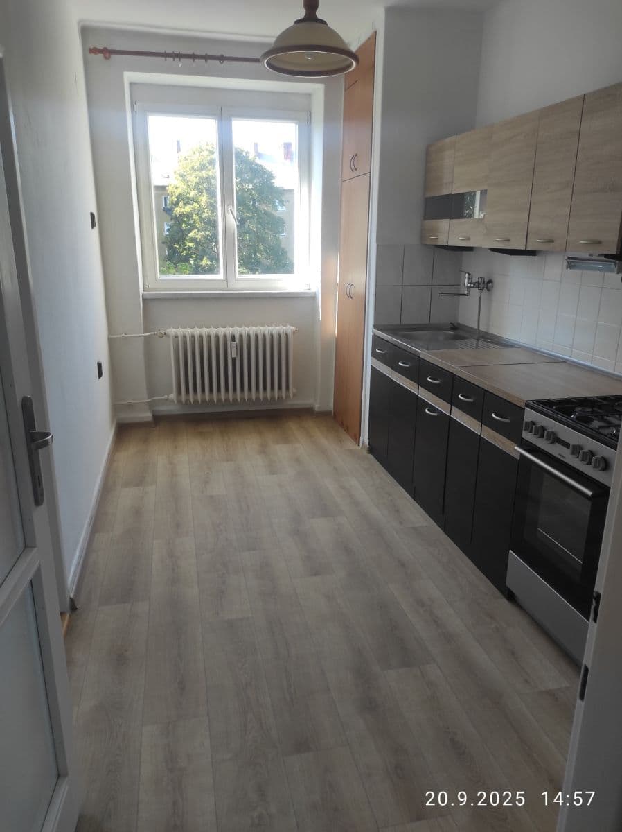 Pronájem bytu 2+1 62 m², Bohuslava Martinů, Ostrava, Moravskoslezský kraj Pronájem bytu 2+1 62 m², Bohuslava Martinů, Ostrava, Moravskoslezský kraj