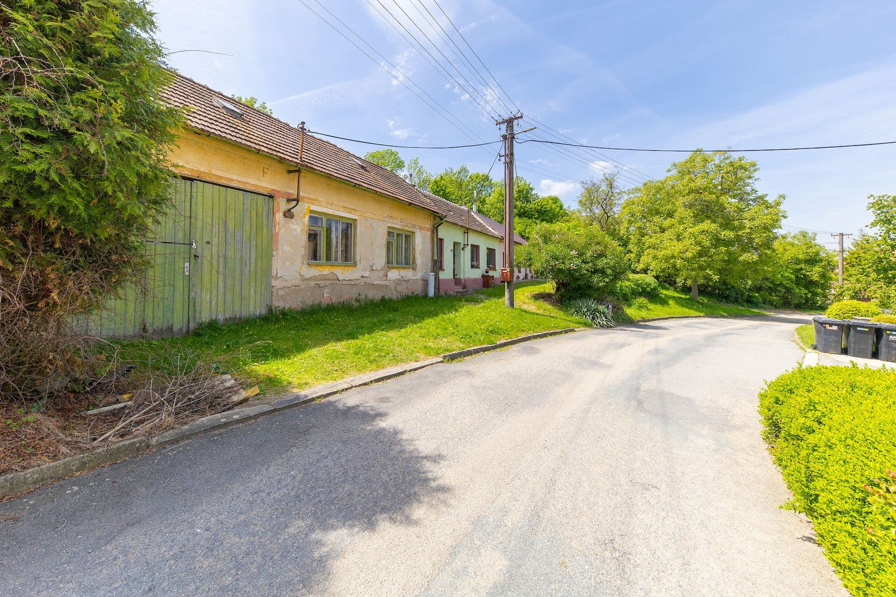 Prodej domu 40 m², pozemek 661 m², Hvězdlice, Jihomoravský kraj Prodej domu 40 m², pozemek 661 m², Hvězdlice, Jihomoravský kraj