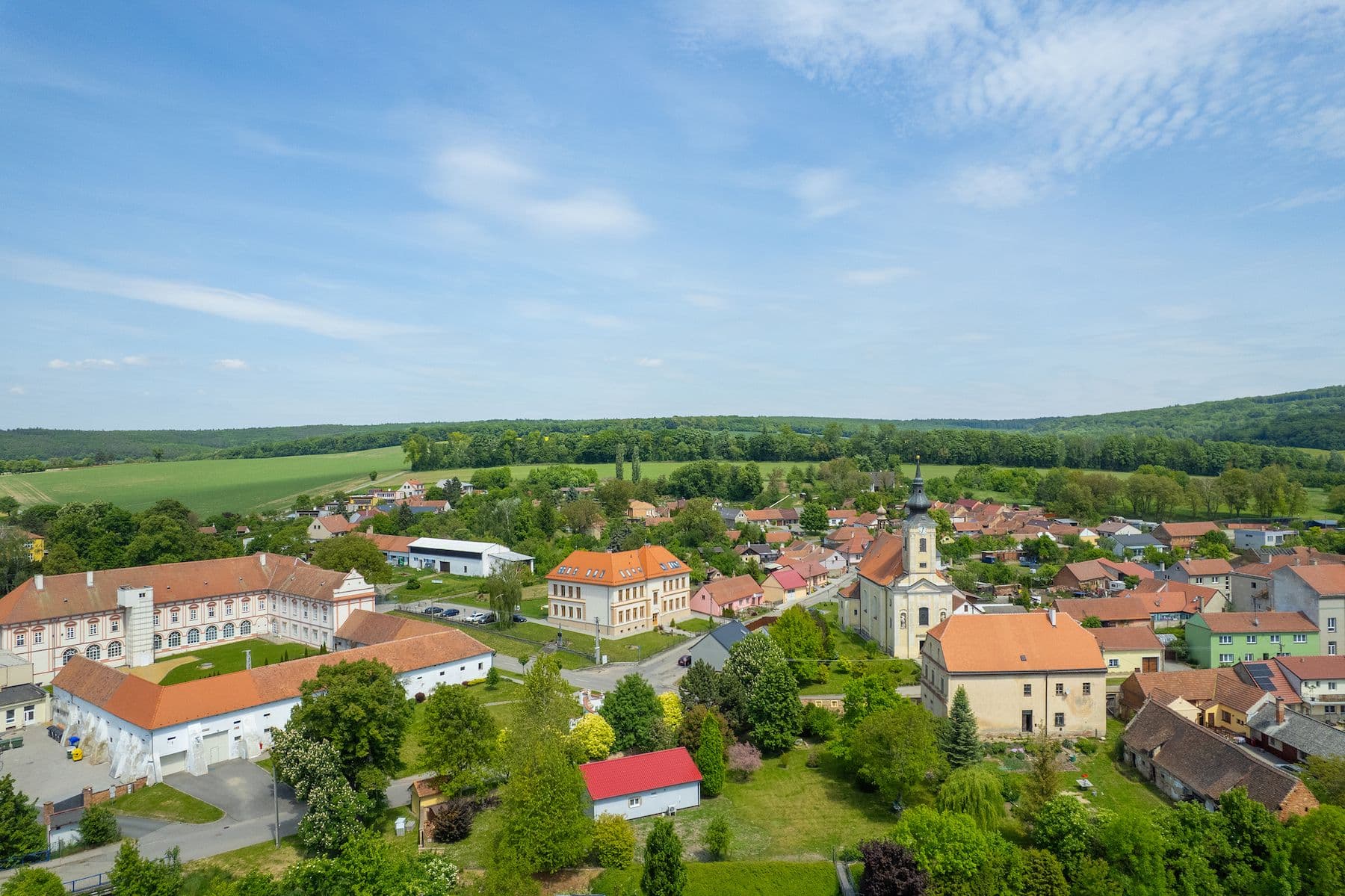 Prodej domu 40 m², pozemek 661 m², Hvězdlice, Jihomoravský kraj Prodej domu 40 m², pozemek 661 m², Hvězdlice, Jihomoravský kraj