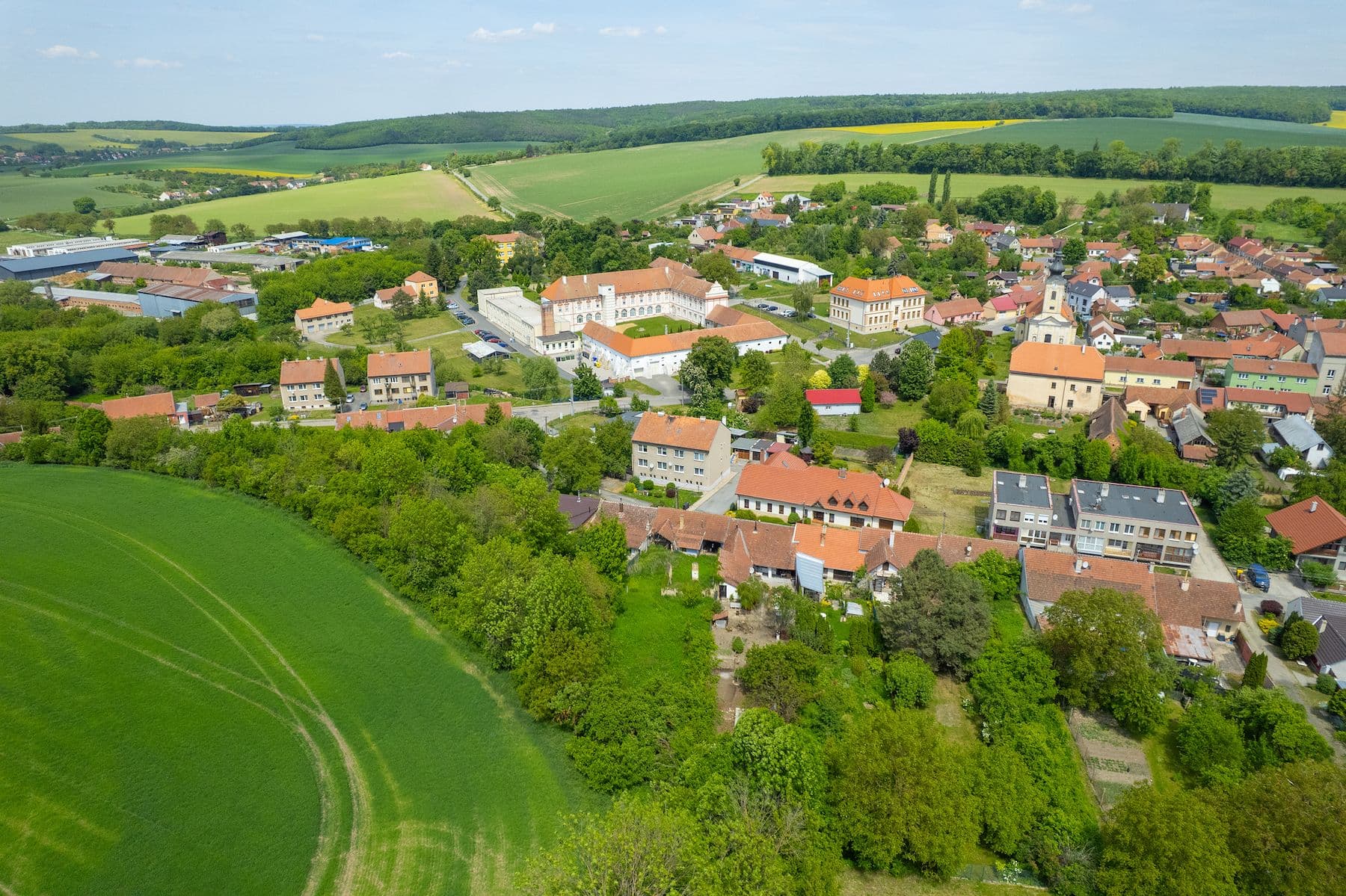 Prodej domu 40 m², pozemek 661 m², Hvězdlice, Jihomoravský kraj Prodej domu 40 m², pozemek 661 m², Hvězdlice, Jihomoravský kraj