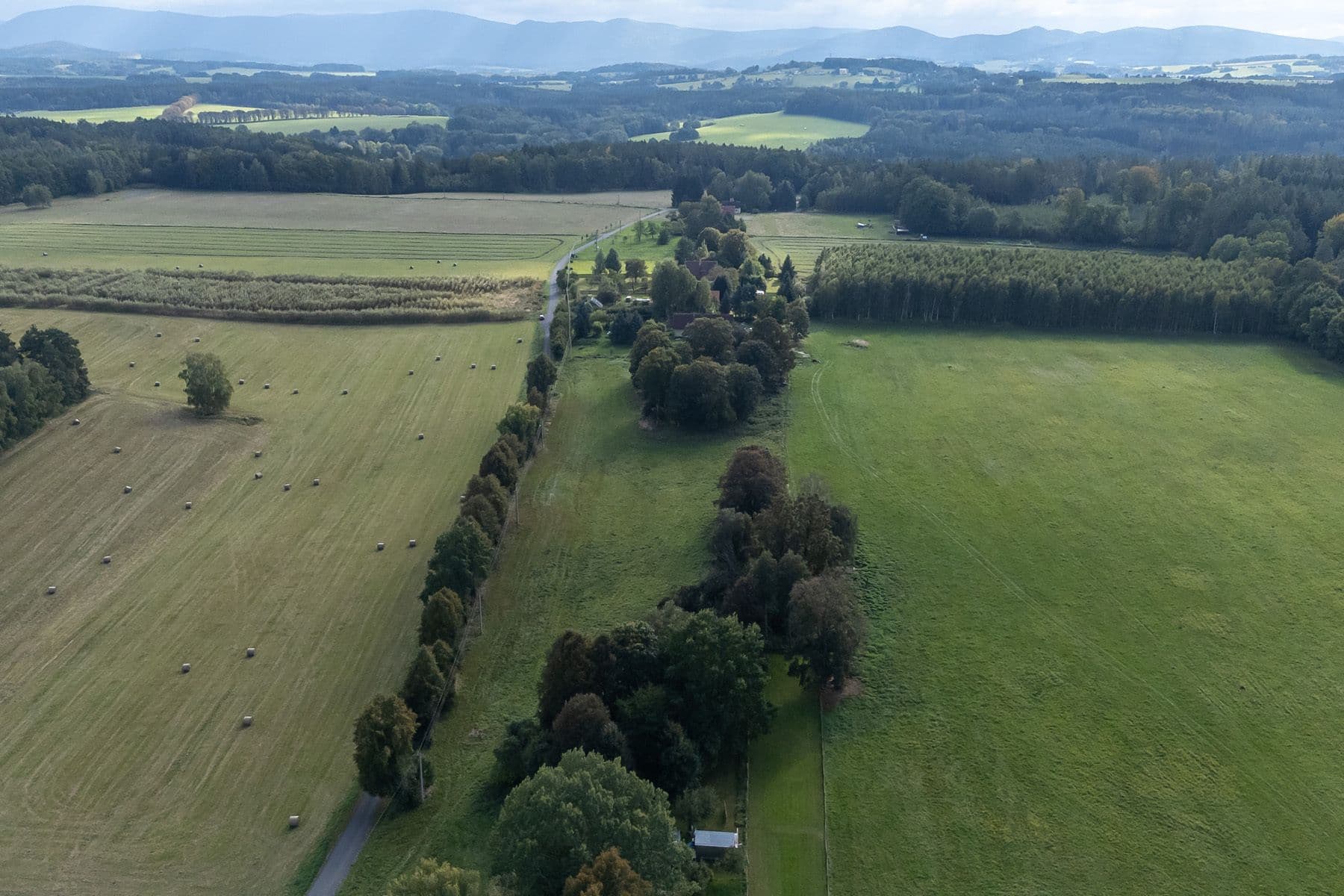 Prodej pozemku 3.850 m², Pertoltice, Liberecký kraj Prodej pozemku 3.850 m², Pertoltice, Liberecký kraj