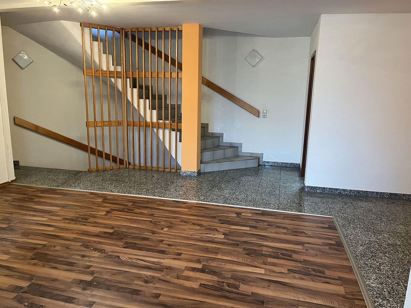 Prodej domu 165 m², pozemek 165 m², Tettnang, Bádensko-Württembersko Prodej domu 165 m², pozemek 165 m², Tettnang, Bádensko-Württembersko