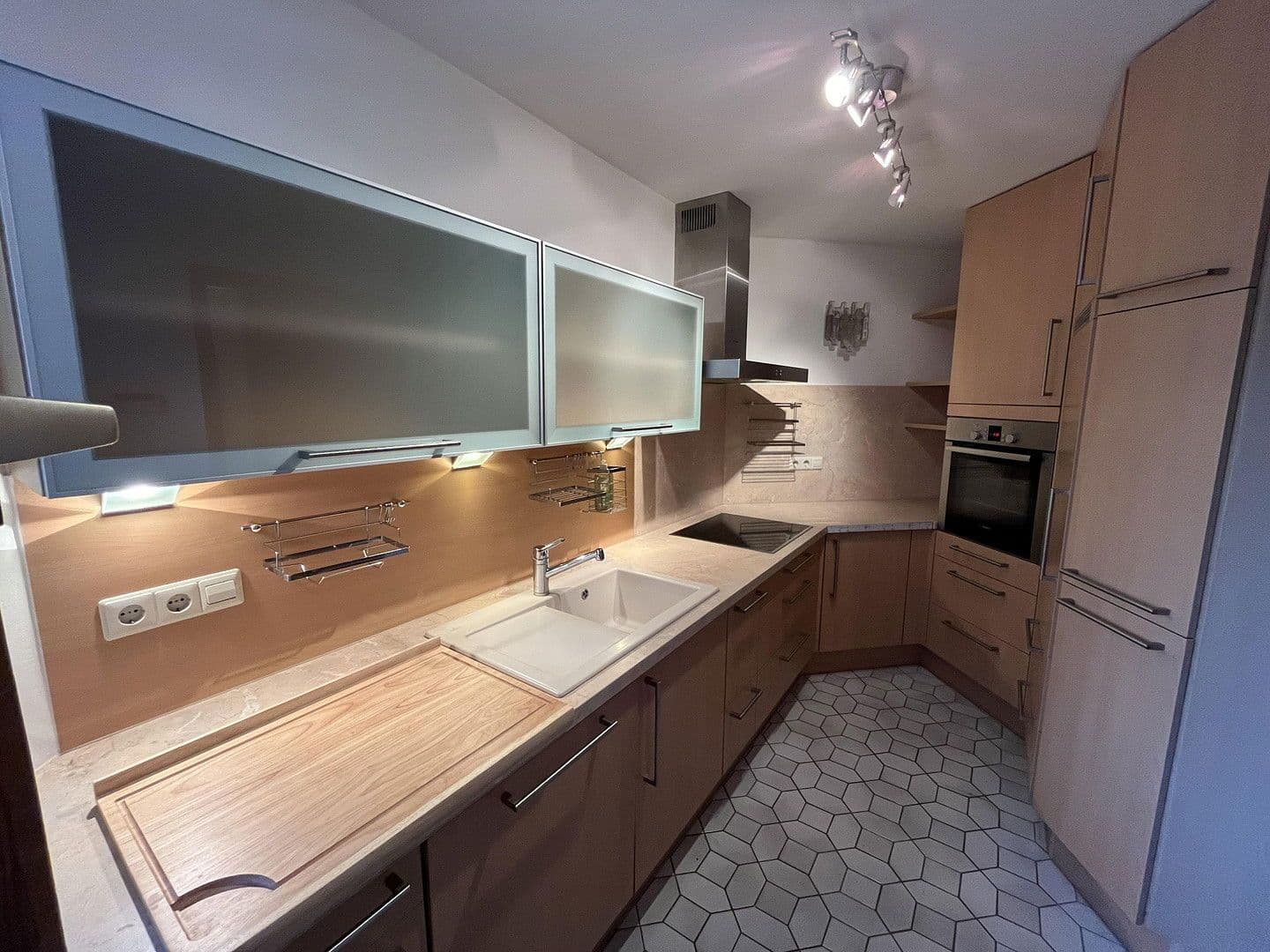 Prodej domu 165 m², pozemek 165 m², Tettnang, Bádensko-Württembersko Prodej domu 165 m², pozemek 165 m², Tettnang, Bádensko-Württembersko