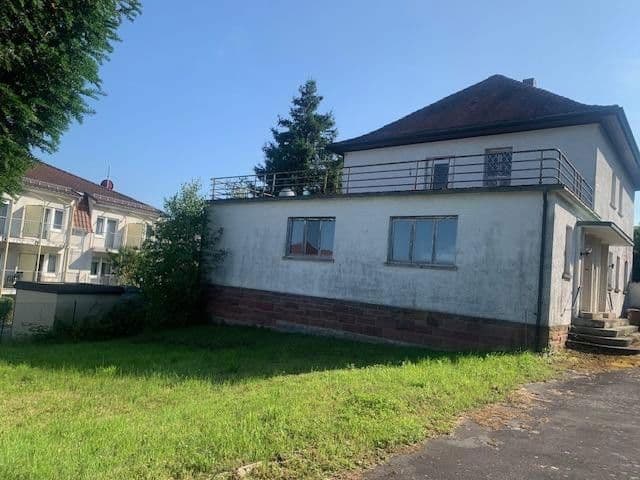 Prodej domu 304 m², pozemek 1.120 m², Tannenweg 3, Limbach, Bádensko-Württembersko Prodej domu 304 m², pozemek 1.120 m², Tannenweg 3, Limbach, Bádensko-Württembersko