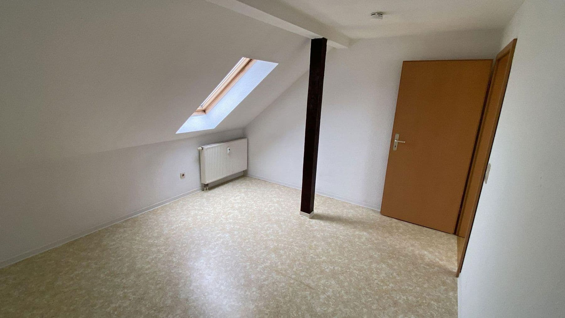 Pronájem bytu 2+1 57 m², Lohmannstr. 101, Köthen (Anhalt), Sasko-Anhaltsko Pronájem bytu 2+1 57 m², Lohmannstr. 101, Köthen (Anhalt), Sasko-Anhaltsko