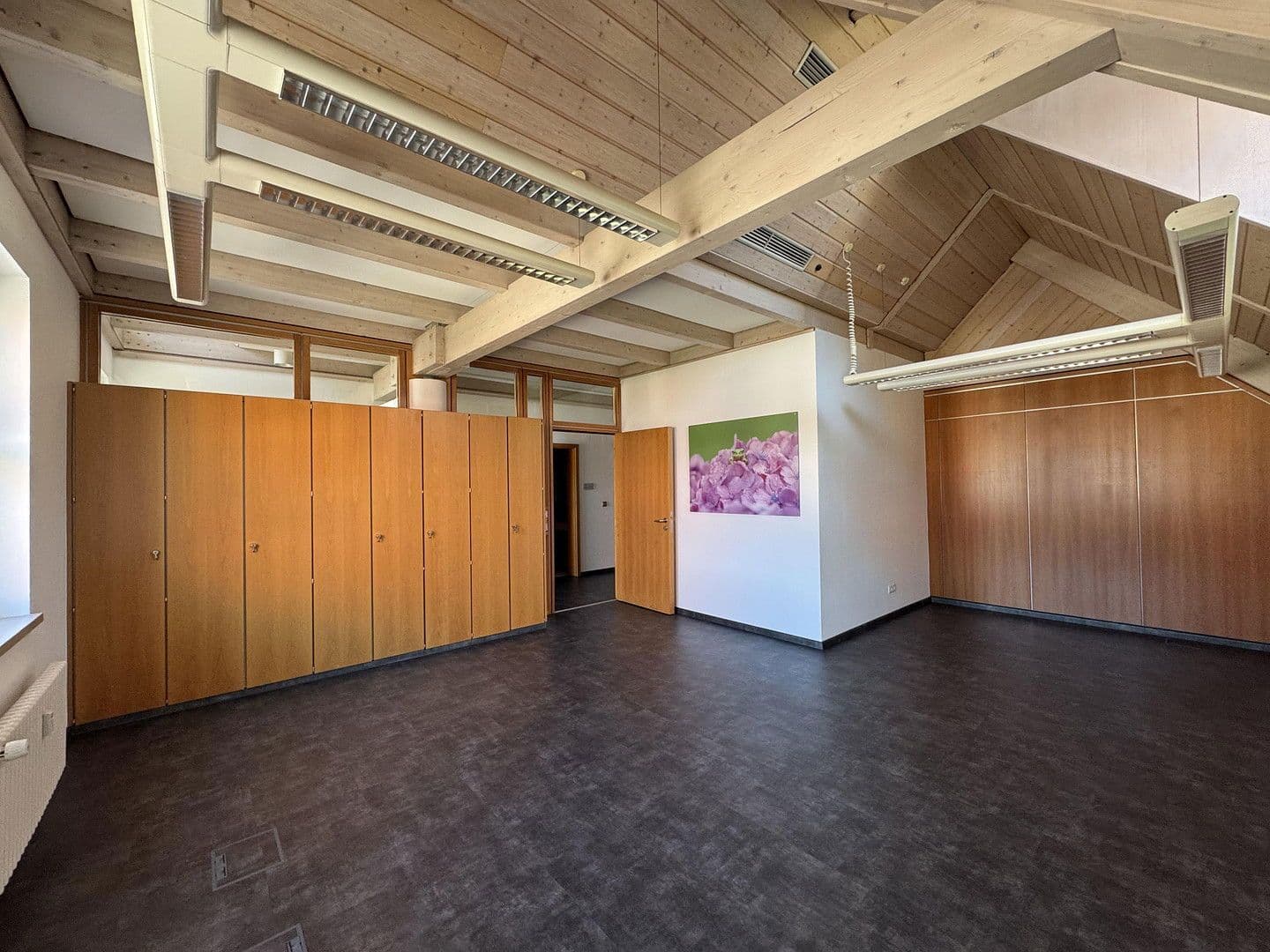 Prodej domu 334 m², pozemek 2.254 m², Keltern, Bádensko-Württembersko Prodej domu 334 m², pozemek 2.254 m², Keltern, Bádensko-Württembersko