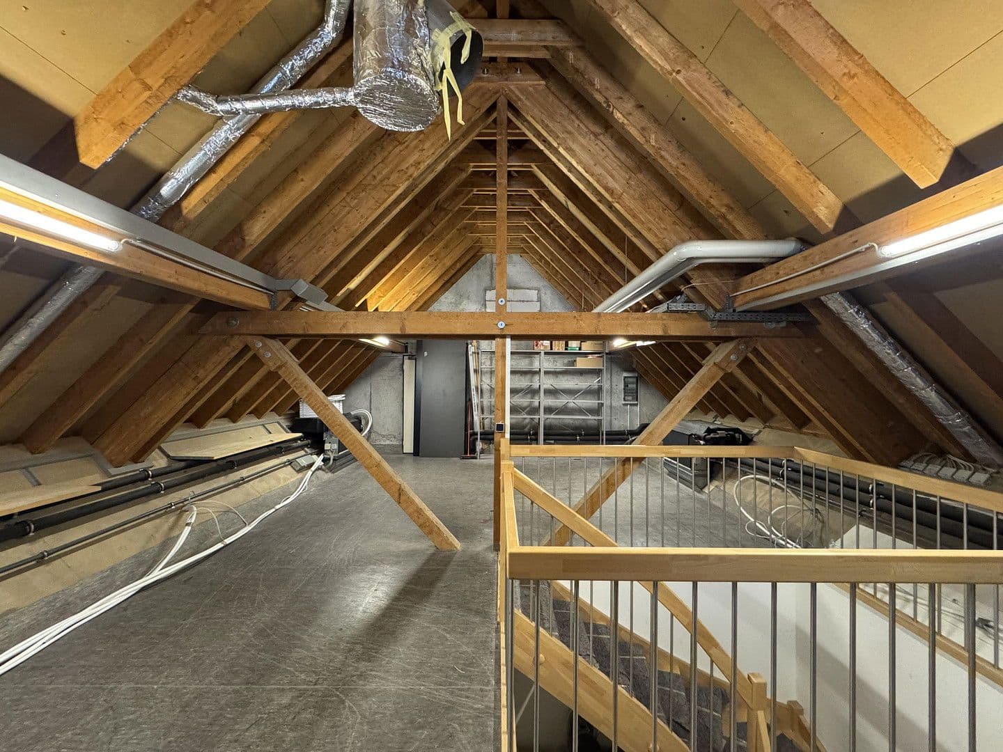 Prodej domu 334 m², pozemek 2.254 m², Keltern, Bádensko-Württembersko Prodej domu 334 m², pozemek 2.254 m², Keltern, Bádensko-Württembersko