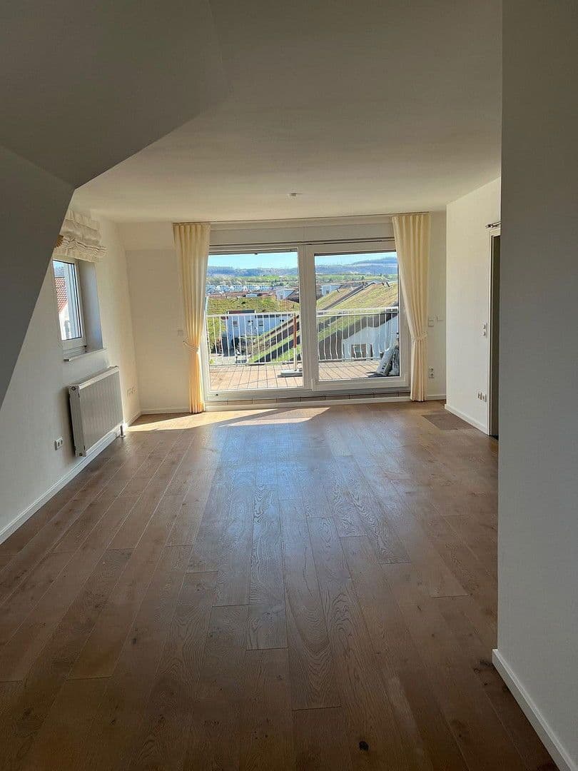Prodej bytu 2+1 73 m², Neu-Anspach, Hessen Prodej bytu 2+1 73 m², Neu-Anspach, Hessen