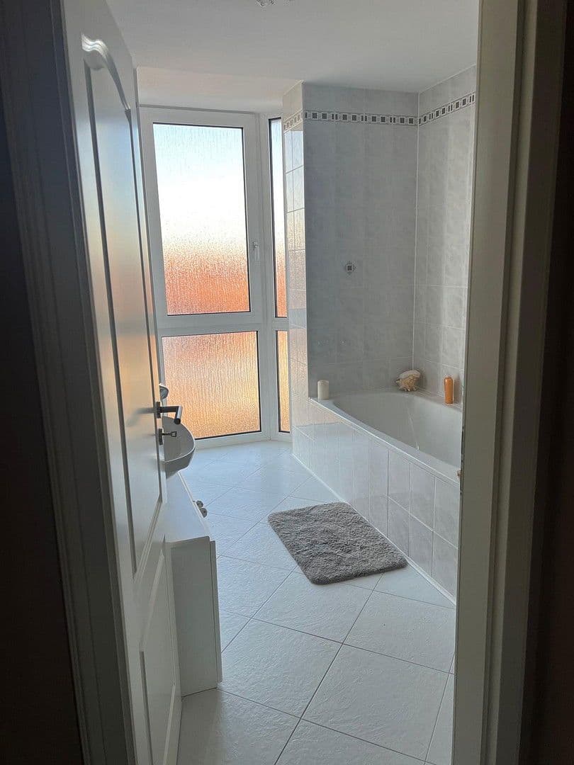 Prodej bytu 2+1 73 m², Neu-Anspach, Hessen Prodej bytu 2+1 73 m², Neu-Anspach, Hessen