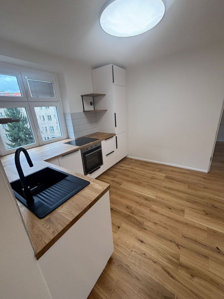 Pronájem bytu 3+kk 62 m², Bednářská, Praha, Praha Pronájem bytu 3+kk 62 m², Bednářská, Praha, Praha