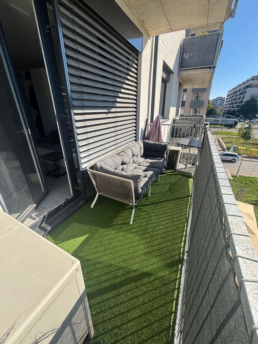 Pronájem bytu 1+kk 38 m², Střední, Brno, Jihomoravský kraj Pronájem bytu 1+kk 38 m², Střední, Brno, Jihomoravský kraj