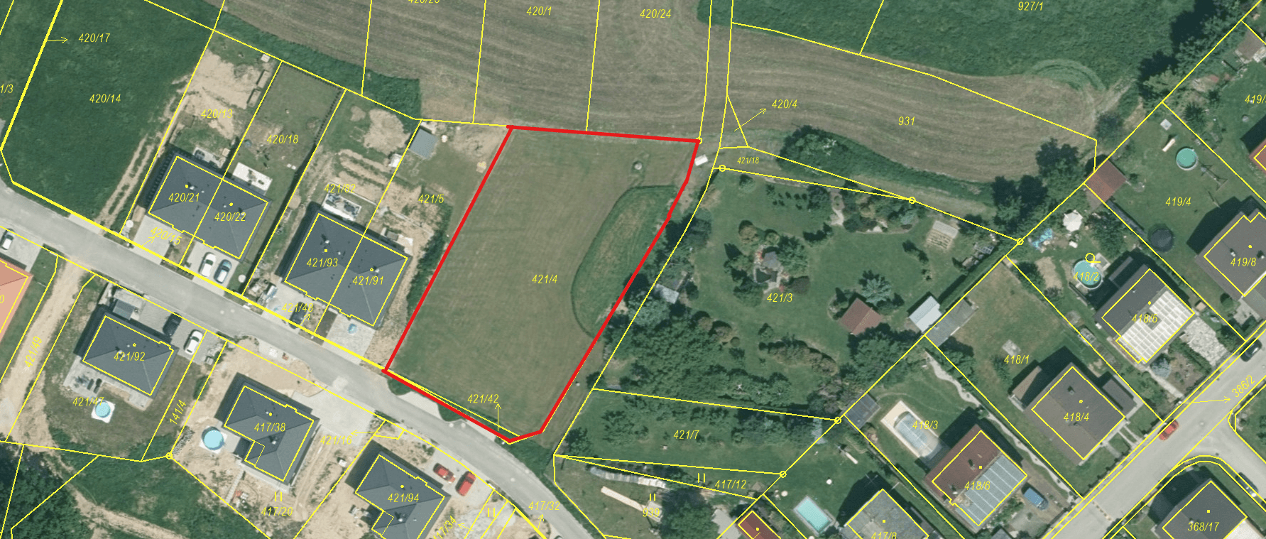 Prodej pozemku 1.696 m², Hosín, Jihočeský kraj Prodej pozemku 1.696 m², Hosín, Jihočeský kraj