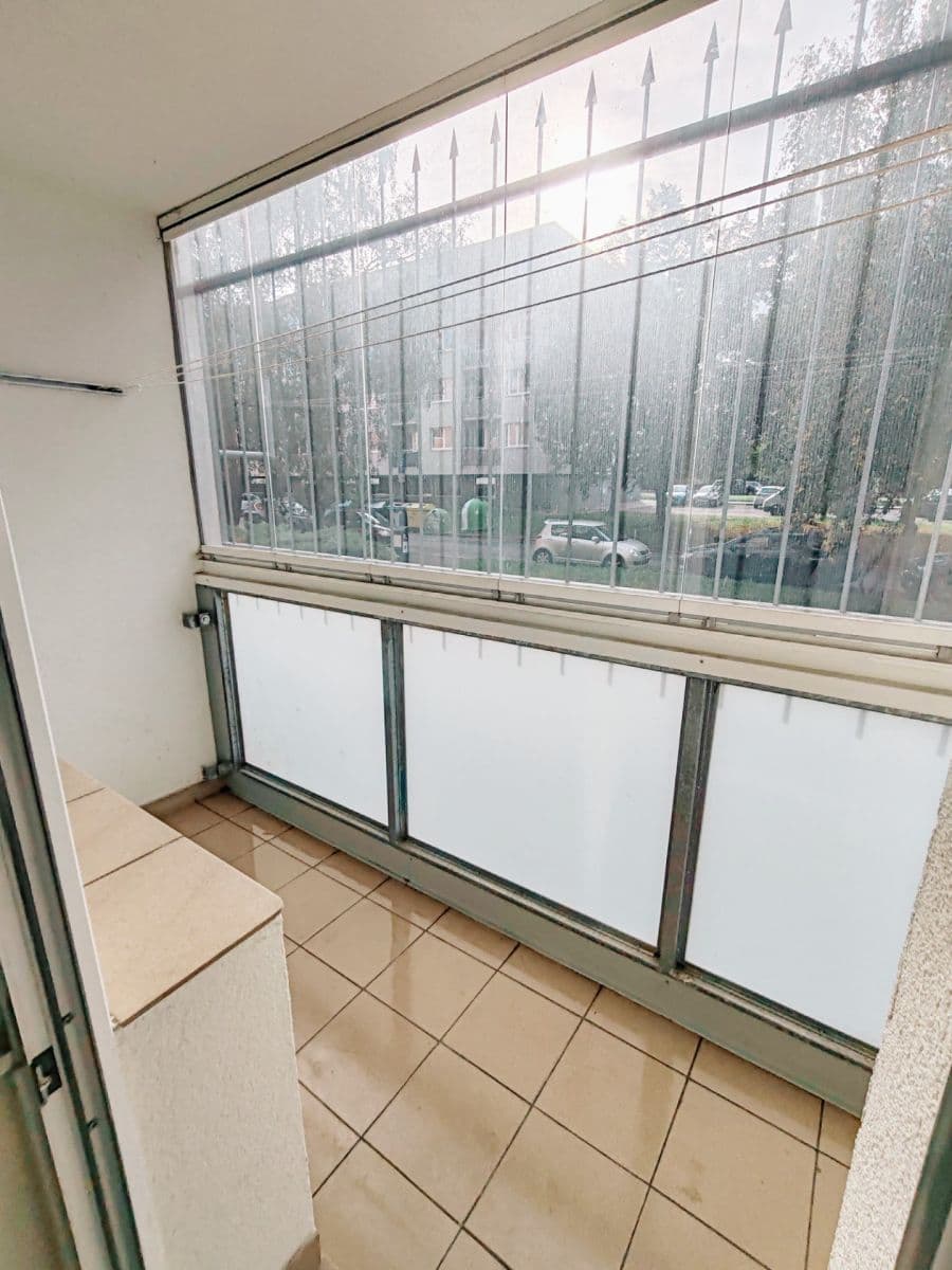 Prodej bytu 3+1 81 m², Tupolevova, Praha, Praha Prodej bytu 3+1 81 m², Tupolevova, Praha, Praha