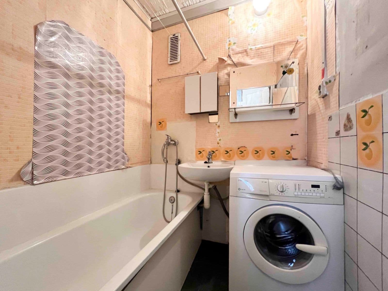 Prodej bytu 3+1 81 m², Tupolevova, Praha, Praha Prodej bytu 3+1 81 m², Tupolevova, Praha, Praha