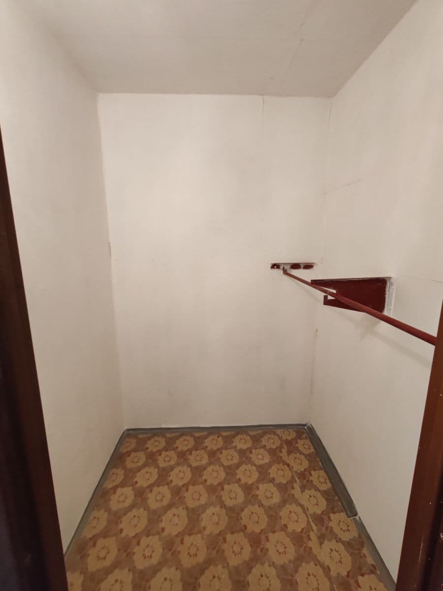 Prodej bytu 3+1 81 m², Tupolevova, Praha, Praha Prodej bytu 3+1 81 m², Tupolevova, Praha, Praha