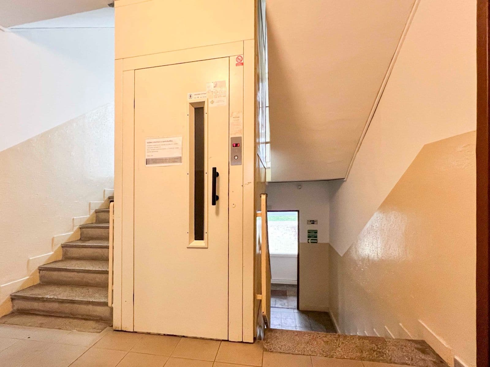 Prodej bytu 3+1 81 m², Tupolevova, Praha, Praha Prodej bytu 3+1 81 m², Tupolevova, Praha, Praha