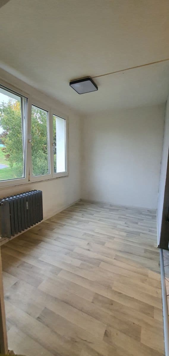 Prodej bytu 2+1 63 m², Slavíčkova, Sokolov, Karlovarský kraj Prodej bytu 2+1 63 m², Slavíčkova, Sokolov, Karlovarský kraj
