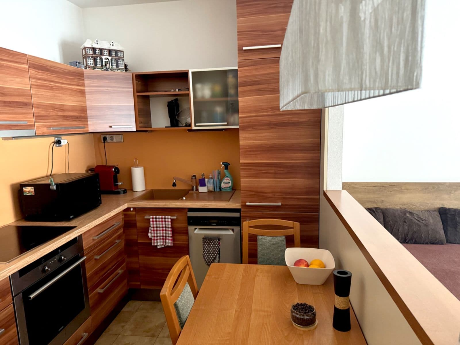 Prodej bytu 1+kk 34 m², Dlouhá, Uherské Hradiště, Zlínský kraj Prodej bytu 1+kk 34 m², Dlouhá, Uherské Hradiště, Zlínský kraj