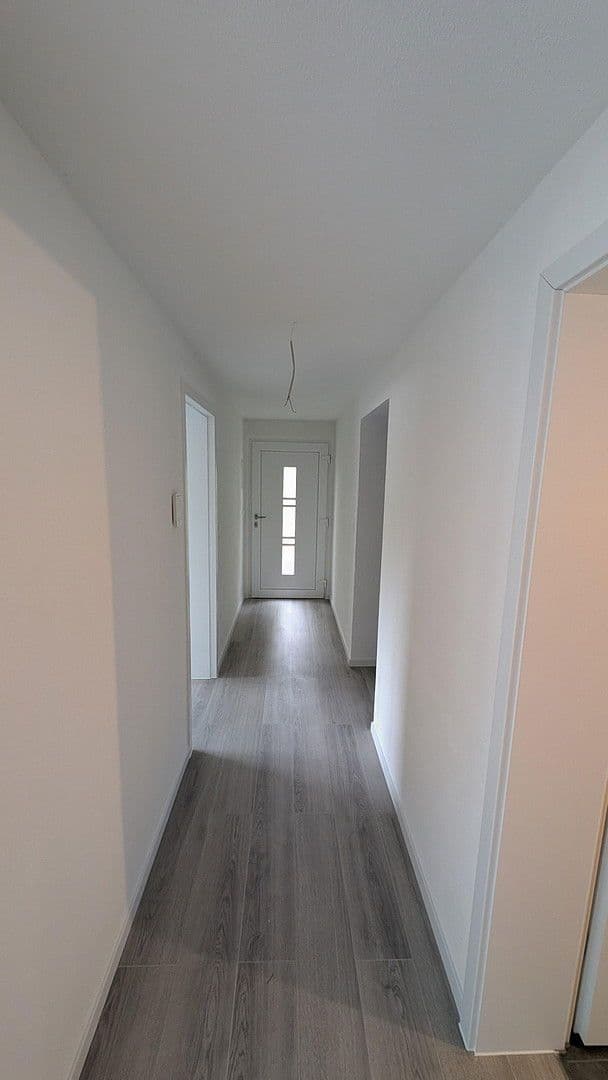 Pronájem bytu 2+1 62 m², Künzelsau, Bádensko-Württembersko Pronájem bytu 2+1 62 m², Künzelsau, Bádensko-Württembersko