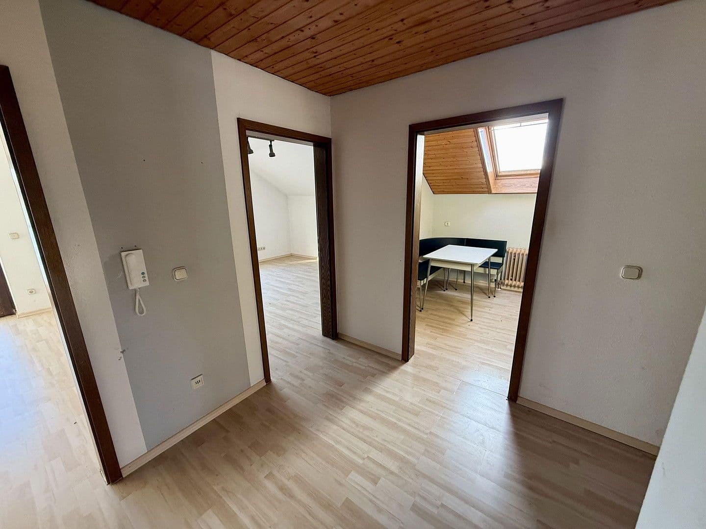 Prodej domu 245 m², pozemek 450 m², Bad Mergentheim, Bádensko-Württembersko Prodej domu 245 m², pozemek 450 m², Bad Mergentheim, Bádensko-Württembersko