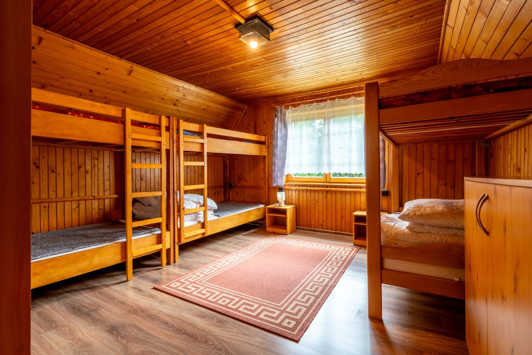 Pronájem chaty, chalupy 100 m², pozemek 200 m², 2311, Tvrdošín, Žilinský kraj Pronájem chaty, chalupy 100 m², pozemek 200 m², 2311, Tvrdošín, Žilinský kraj