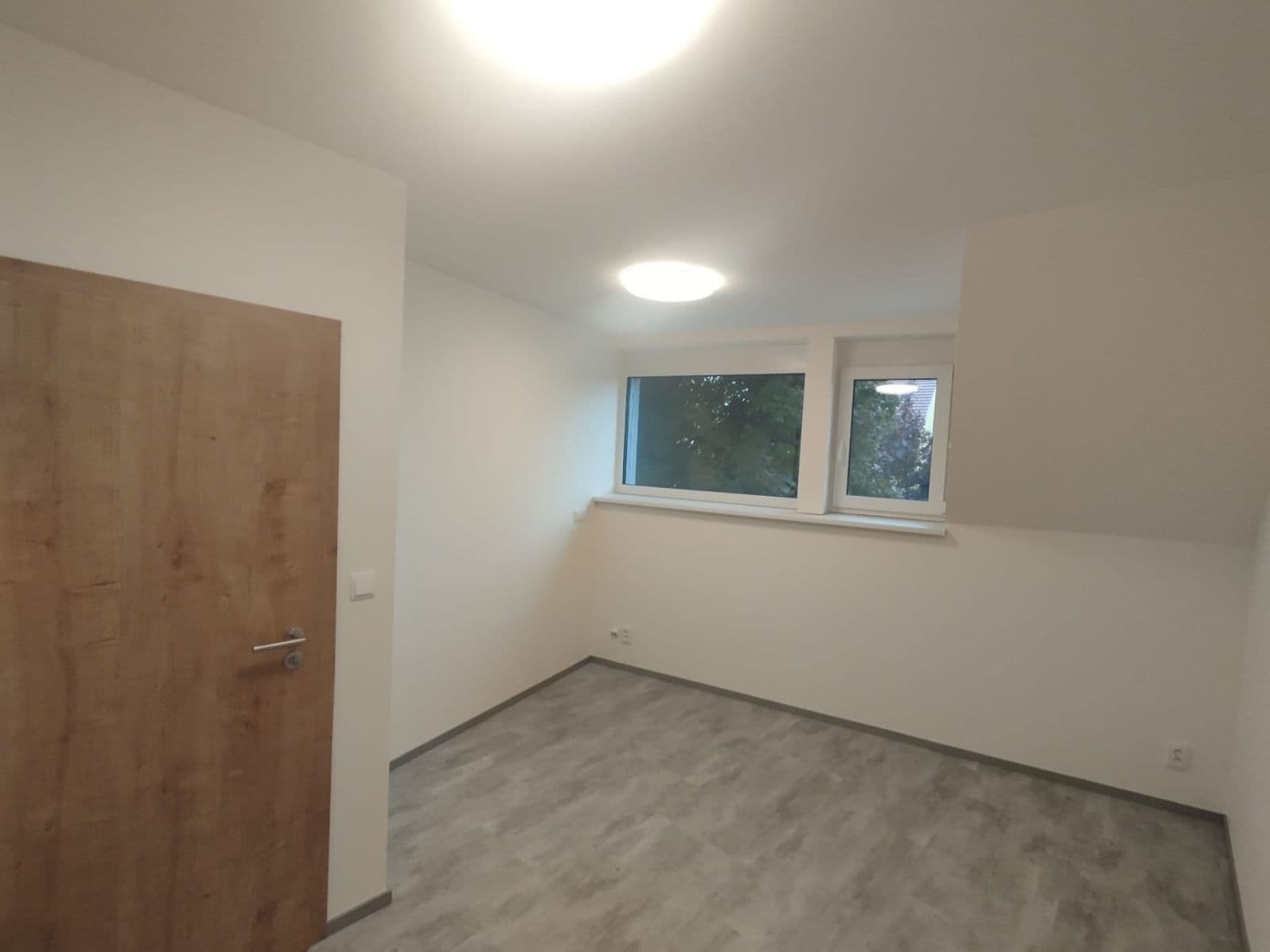 Pronájem bytu 3+kk 60 m², Táborská, Brno, Jihomoravský kraj Pronájem bytu 3+kk 60 m², Táborská, Brno, Jihomoravský kraj