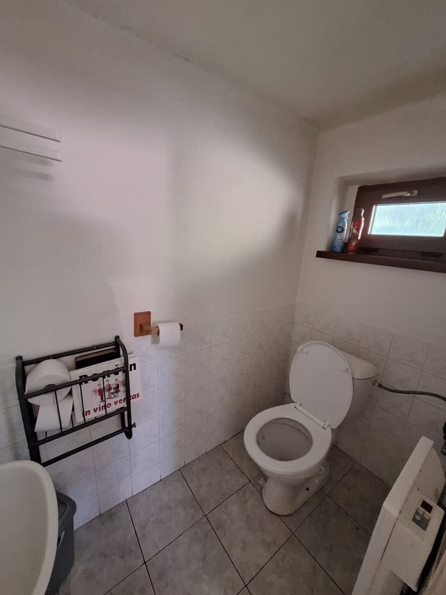 Prodej domu 80 m², pozemek 111 m², Nádražní, Uherský Ostroh, Zlínský kraj Prodej domu 80 m², pozemek 111 m², Nádražní, Uherský Ostroh, Zlínský kraj