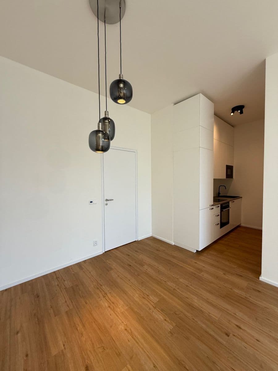 Pronájem bytu 2+kk 52 m², Malešická, Praha, Praha Pronájem bytu 2+kk 52 m², Malešická, Praha, Praha