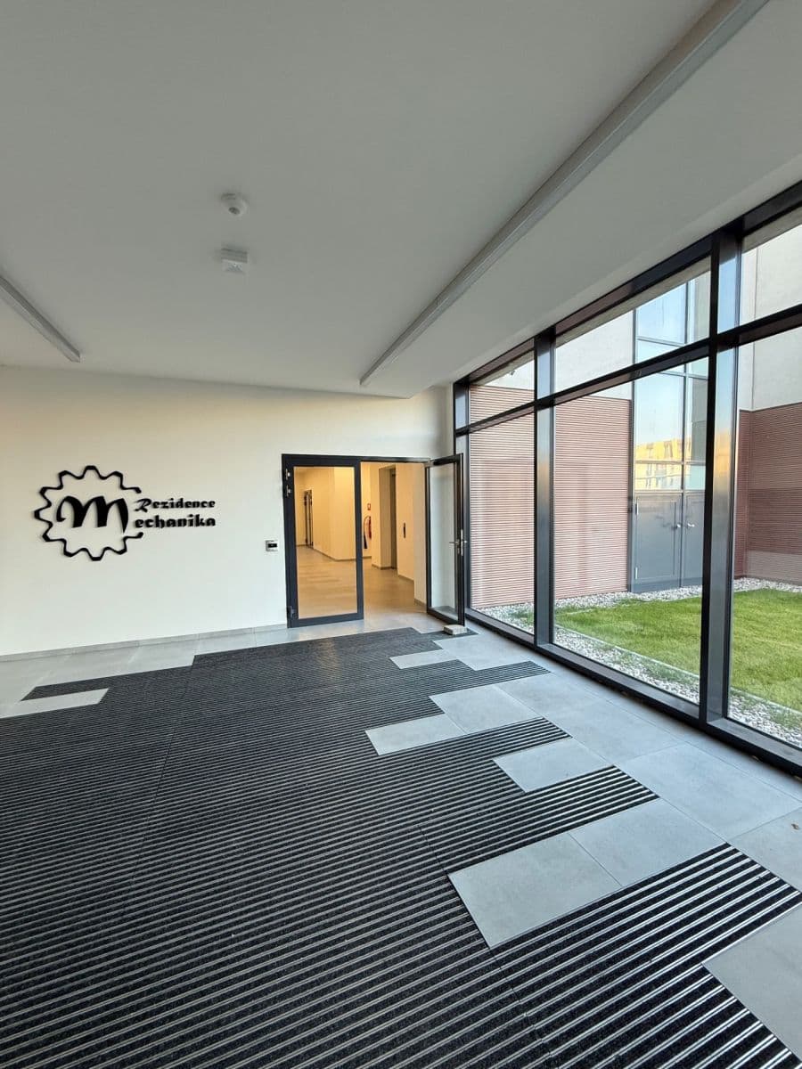 Pronájem bytu 2+kk 52 m², Malešická, Praha, Praha Pronájem bytu 2+kk 52 m², Malešická, Praha, Praha